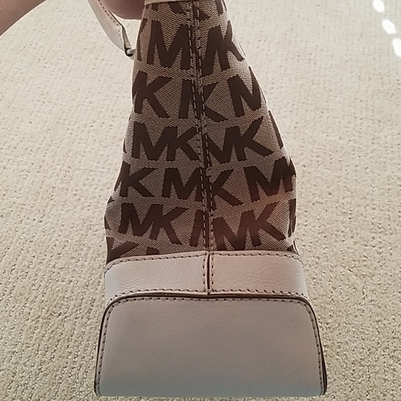Michael Kors Canvas and Leather Tote - Picture 3 of 8